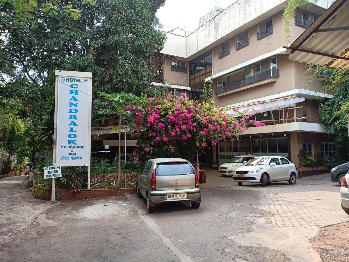 לונבלה Hotel Chandralok מראה חיצוני תמונה
