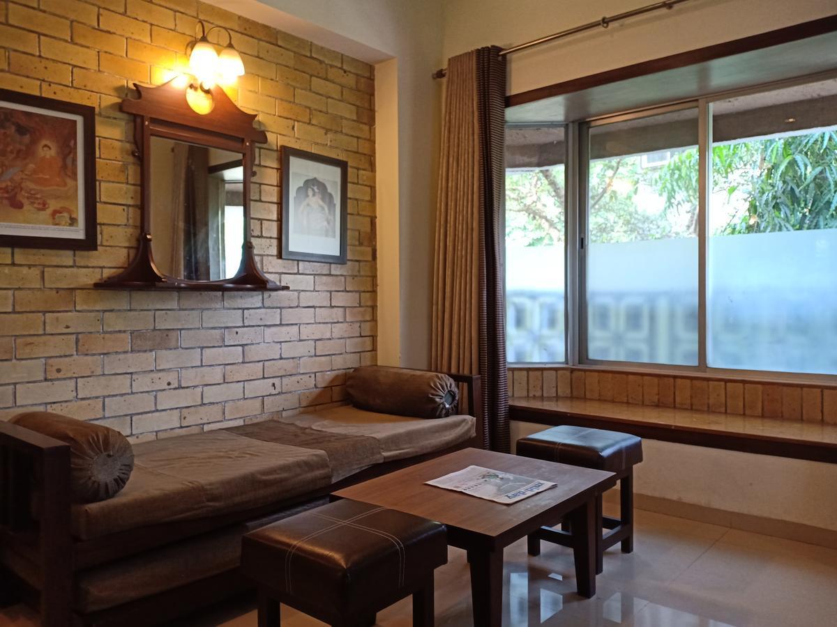 לונבלה Hotel Chandralok מראה חיצוני תמונה