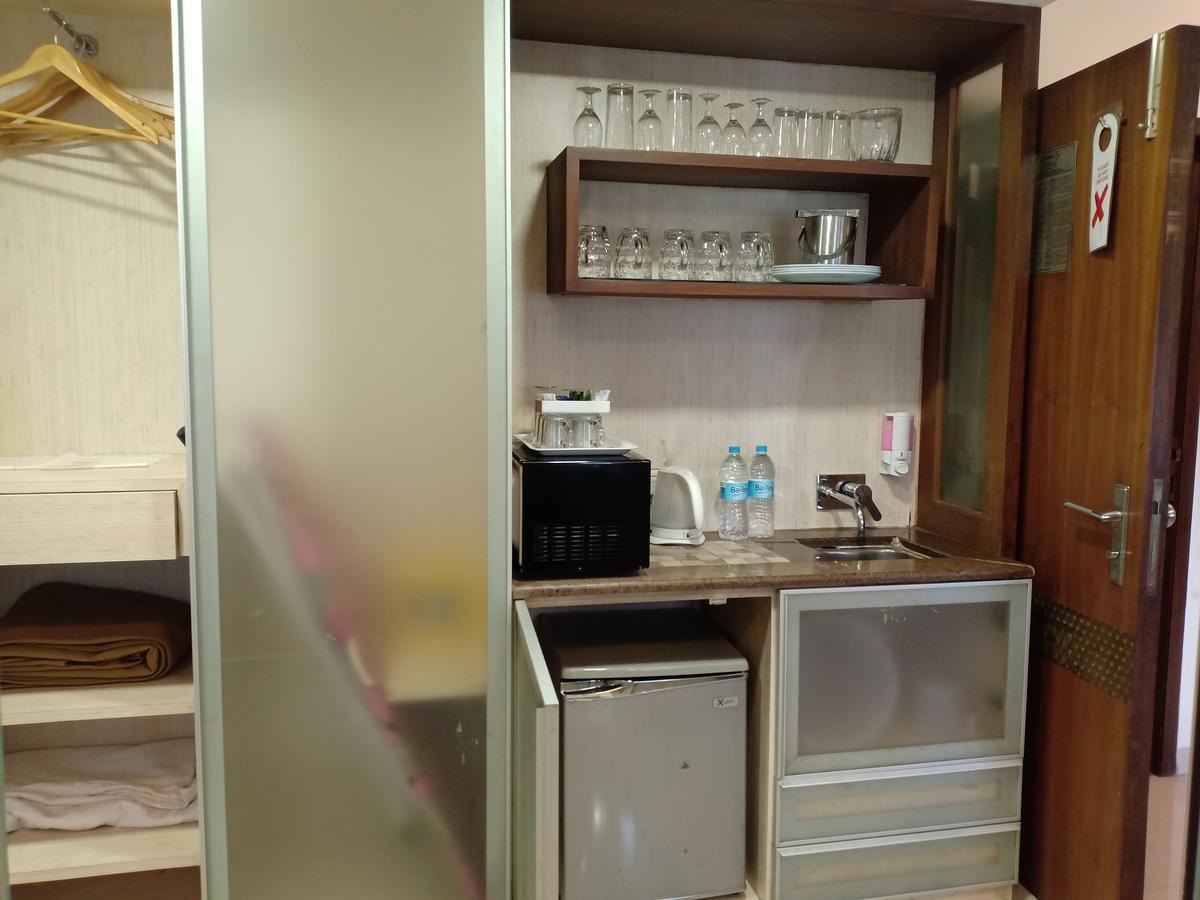 לונבלה Hotel Chandralok מראה חיצוני תמונה