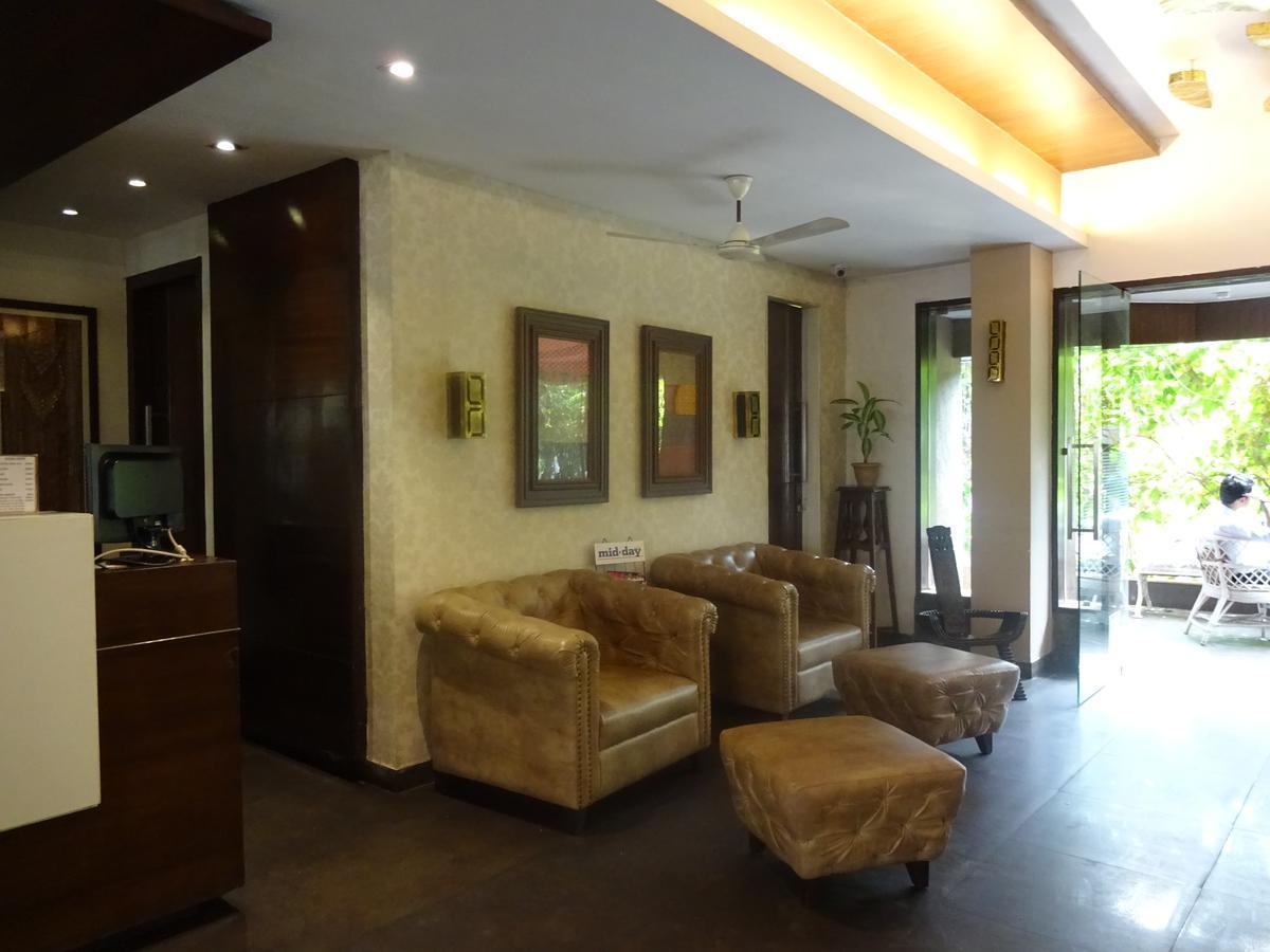 לונבלה Hotel Chandralok מראה חיצוני תמונה